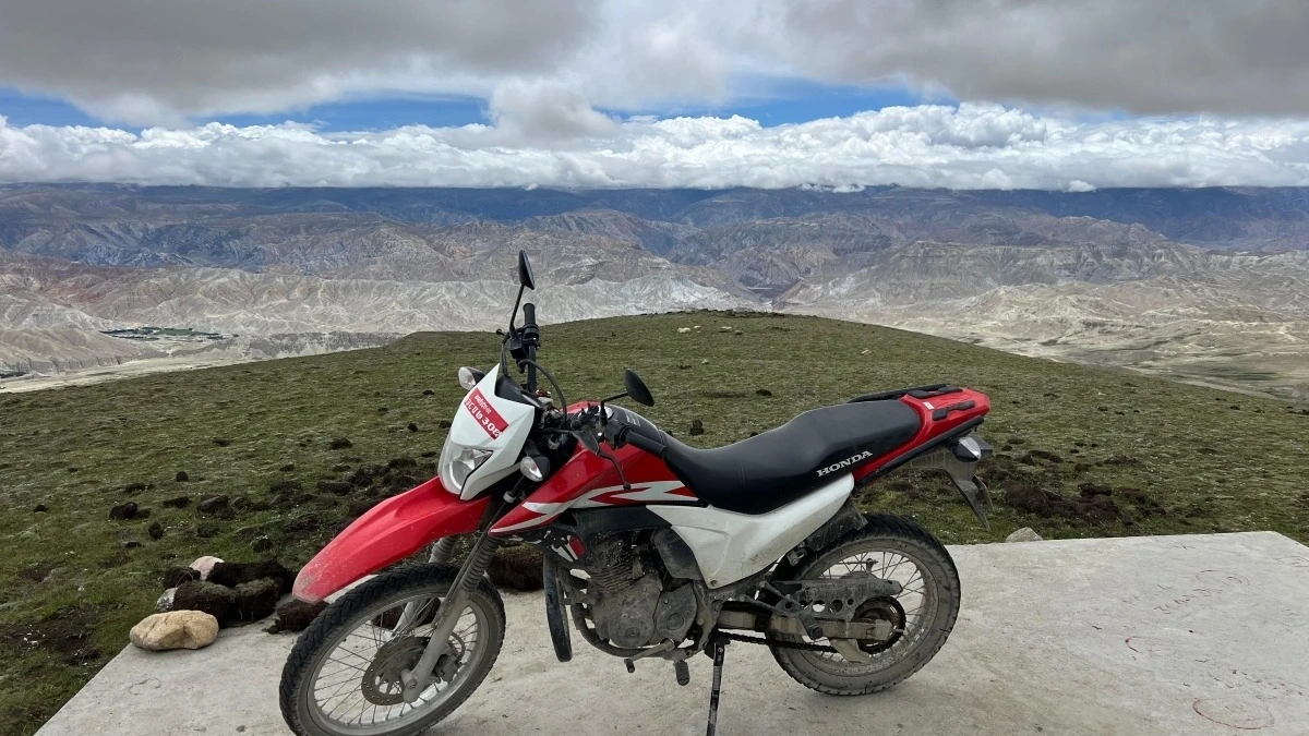 Best Seasons for Motorbike Riding in Nepal: Weather, Roads, and Visibility
